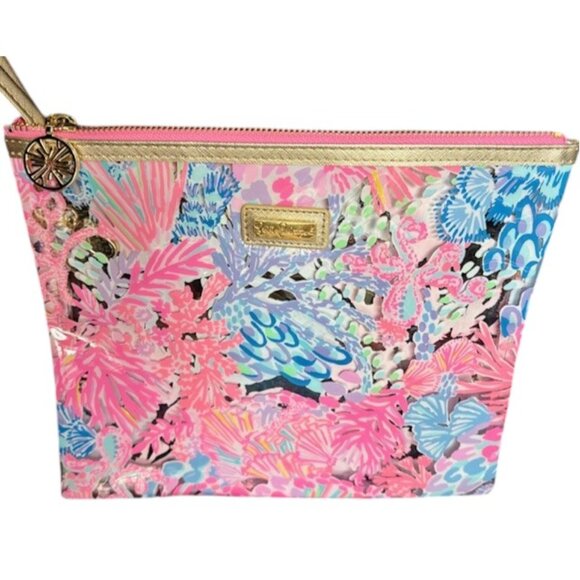 Lilly Pulitzer Beach Day Water Resistant Vinyl Pouch - Splendor in the Sand - Picture 4 of 6